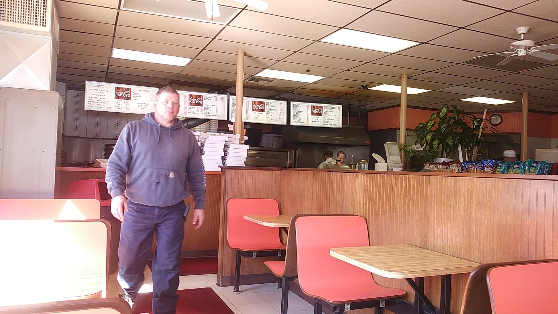 House of Pizza